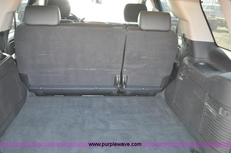 image for item F2091 2010 Chevrolet Tahoe SUV