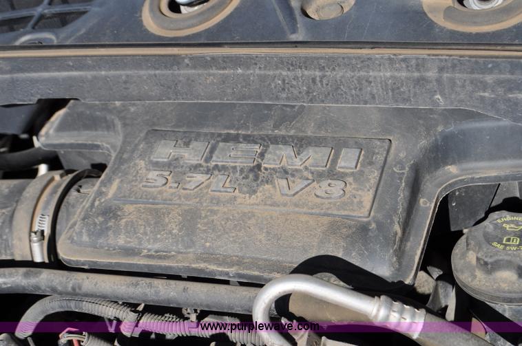 image for item F2092 2008 Dodge Durango SUV