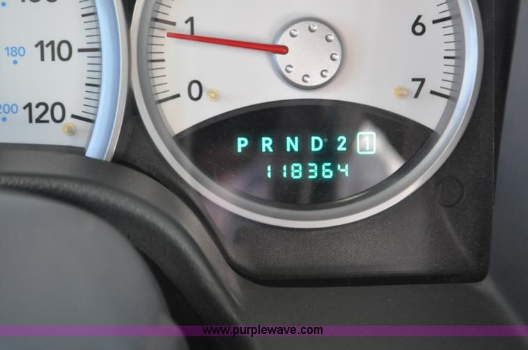 image for item F2092 2008 Dodge Durango SUV