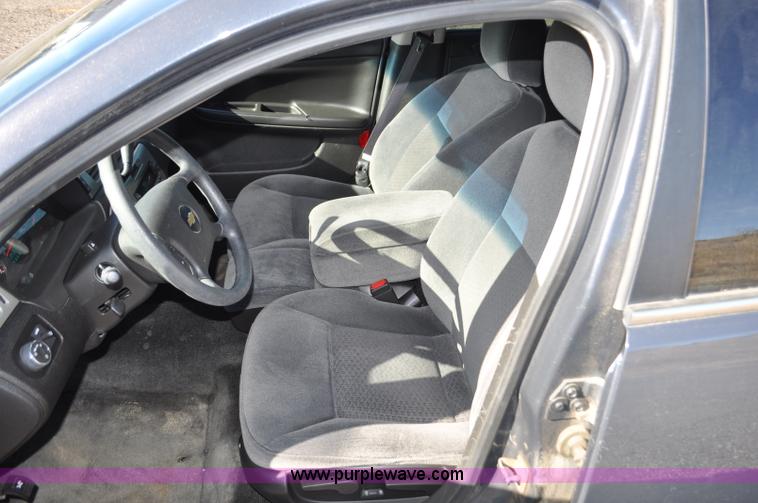 image for item F2093 2009 Chevrolet Impala Police