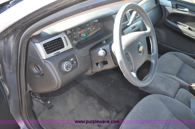 image for item F2093 2009 Chevrolet Impala Police