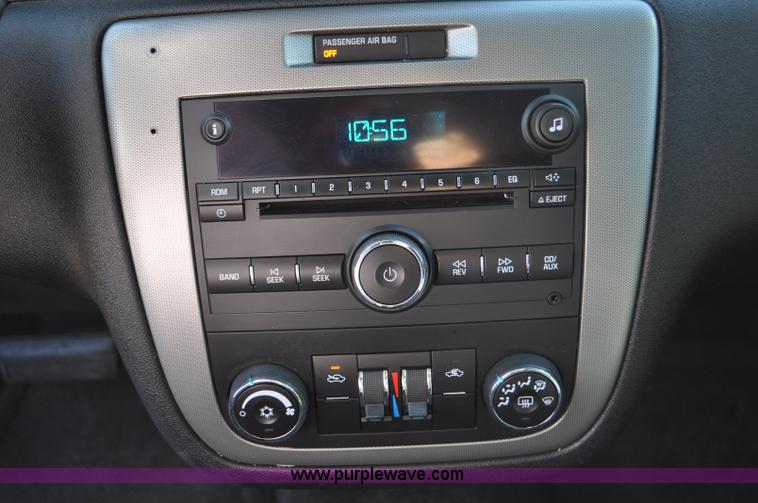 image for item F2093 2009 Chevrolet Impala Police