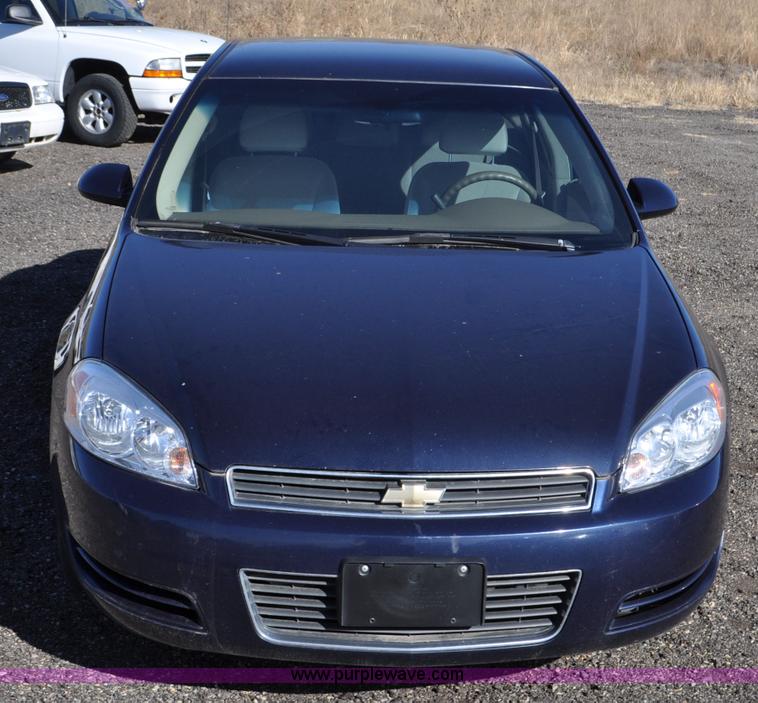 image for item F2095 2007 Chevrolet Impala Police