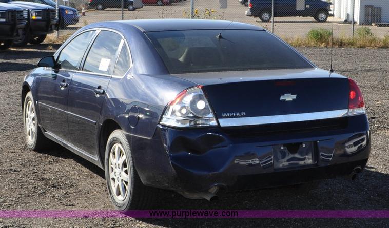 image for item F2095 2007 Chevrolet Impala Police