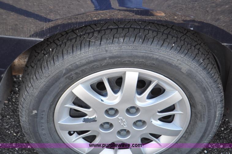 image for item F2095 2007 Chevrolet Impala Police