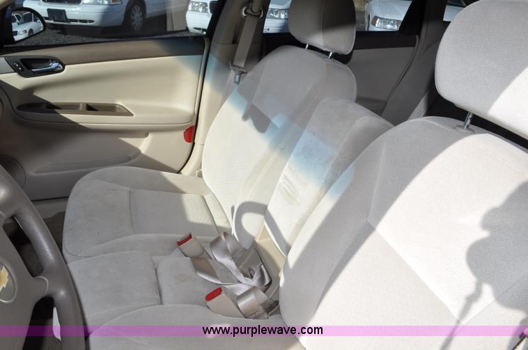 image for item F2095 2007 Chevrolet Impala Police