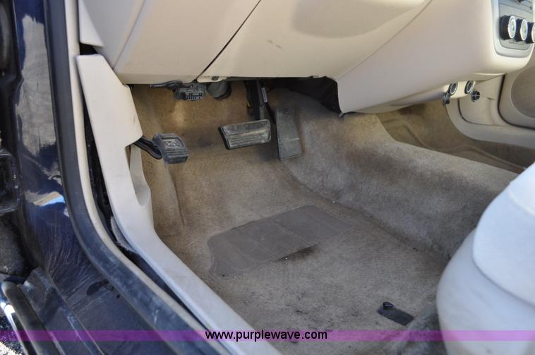 image for item F2095 2007 Chevrolet Impala Police