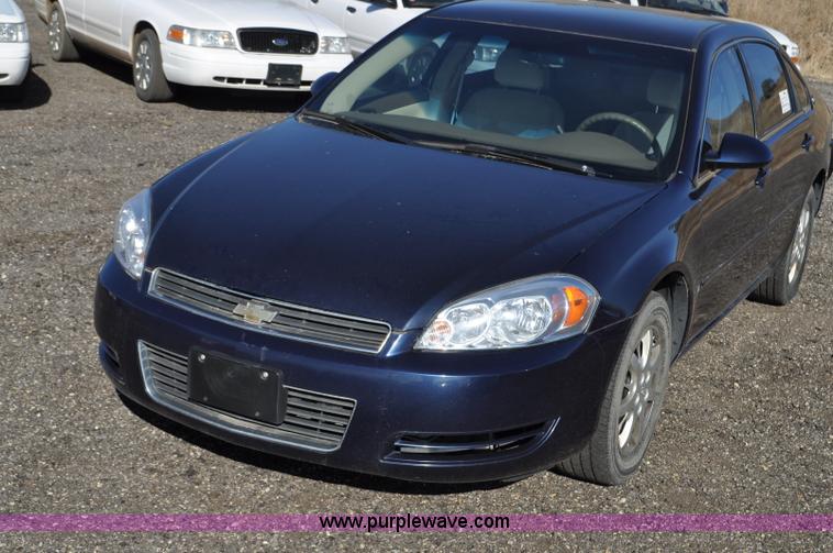image for item F2095 2007 Chevrolet Impala Police