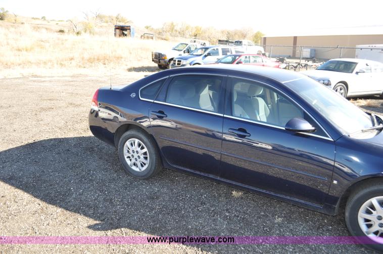 image for item F2095 2007 Chevrolet Impala Police