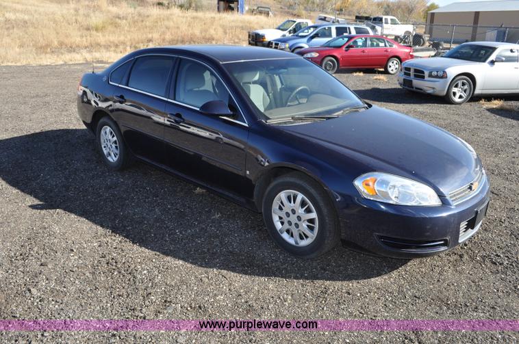 image for item F2095 2007 Chevrolet Impala Police