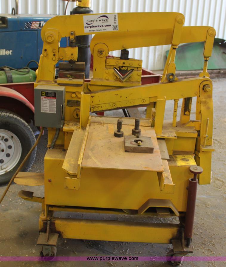 image for item F3365 Dvorak iron worker