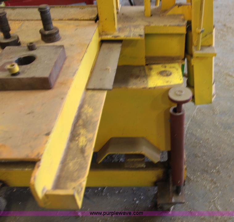 image for item F3365 Dvorak iron worker