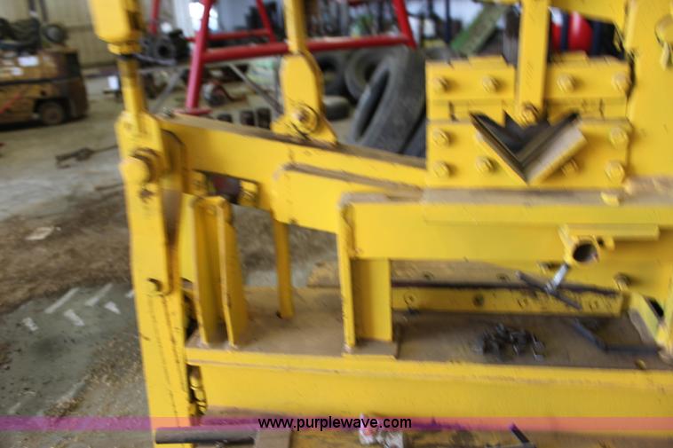 image for item F3365 Dvorak iron worker