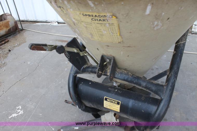 image for item F3370 Land Pride FS700 seeder