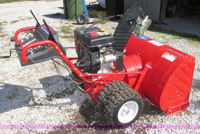 Troy Bilt Polar Blast 4510 selfpropelled snow blower in Eagle, NE
