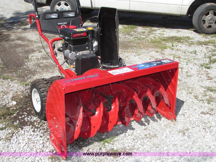 image for item G9931 Troy Bilt Polar Blast 4510 self-propelled snow blower