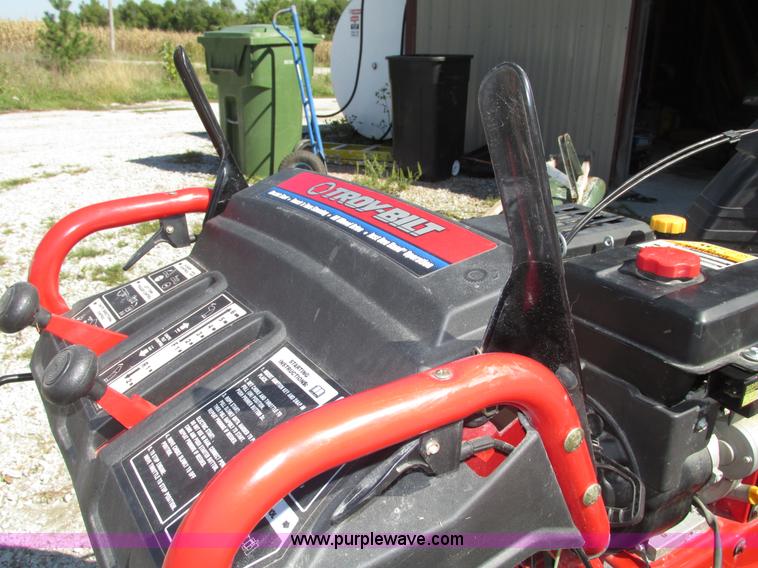 image for item G9931 Troy Bilt Polar Blast 4510 self-propelled snow blower