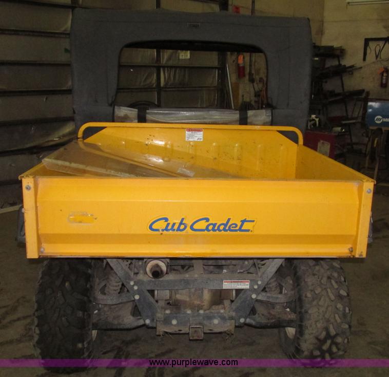 image for item G9972 2006 Cub Cadet 4X4 Trail utility vehicle