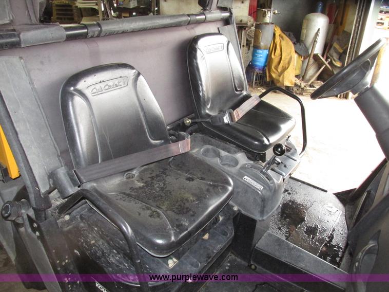 image for item G9972 2006 Cub Cadet 4X4 Trail utility vehicle