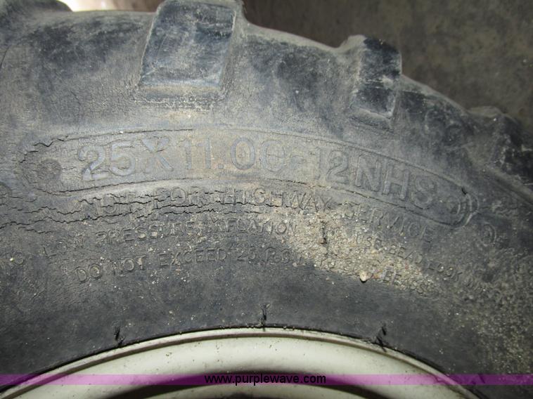 image for item G9972 2006 Cub Cadet 4X4 Trail utility vehicle