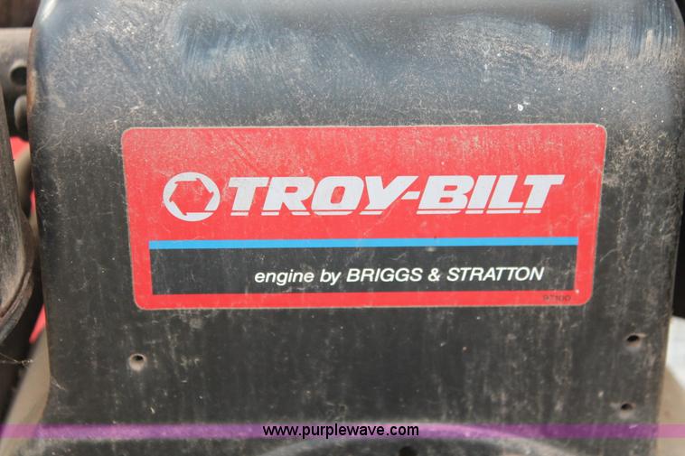 image for item H5560 Troy-Bilt 15014S Super Tomahawk chipper
