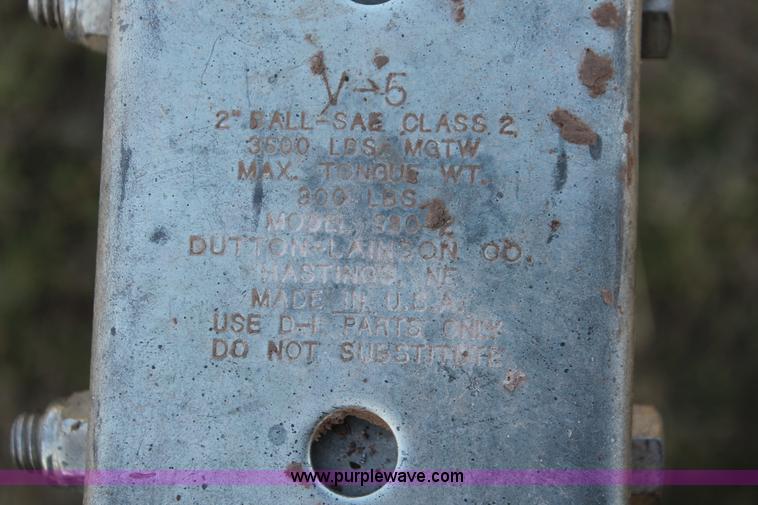 image for item H5562 2002 Sun Dolphin boat