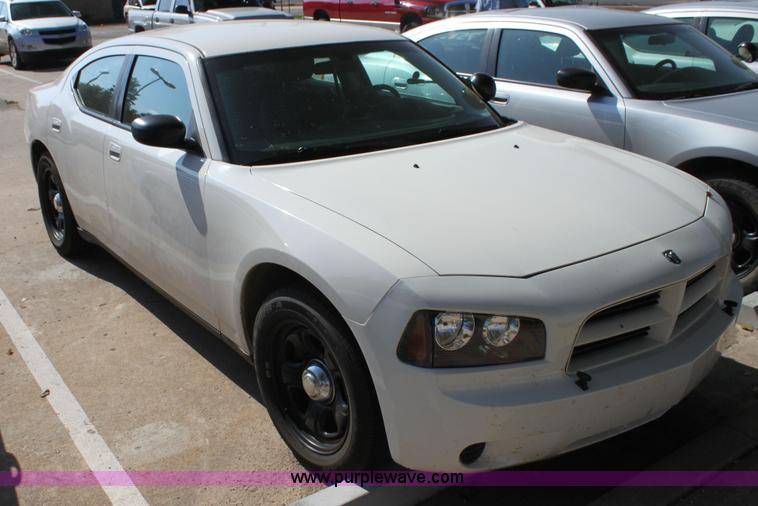 image for item H8774 2010 Dodge Charger