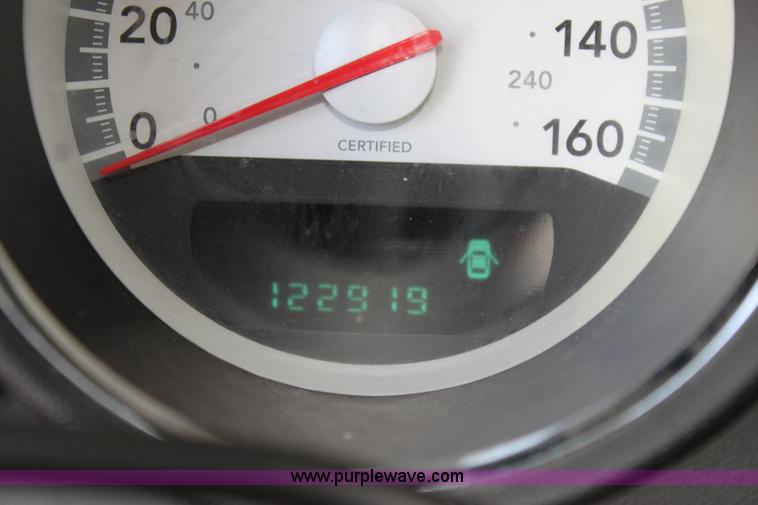 image for item H8774 2010 Dodge Charger