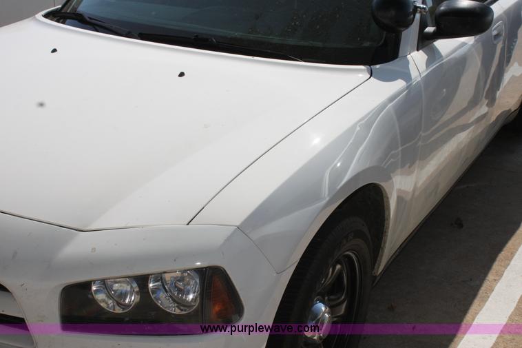 image for item H8774 2010 Dodge Charger