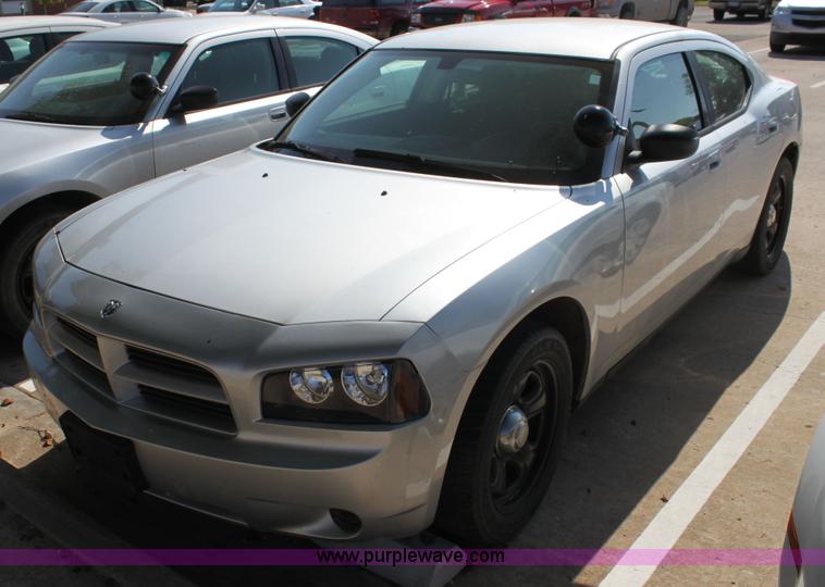 image for item H8776 2009 Dodge Charger SE