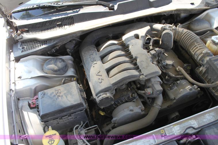 image for item H8776 2009 Dodge Charger SE