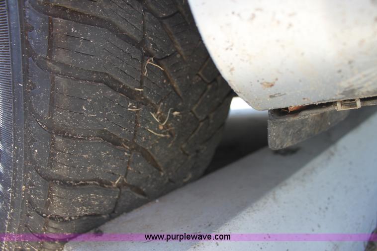 image for item H8776 2009 Dodge Charger SE