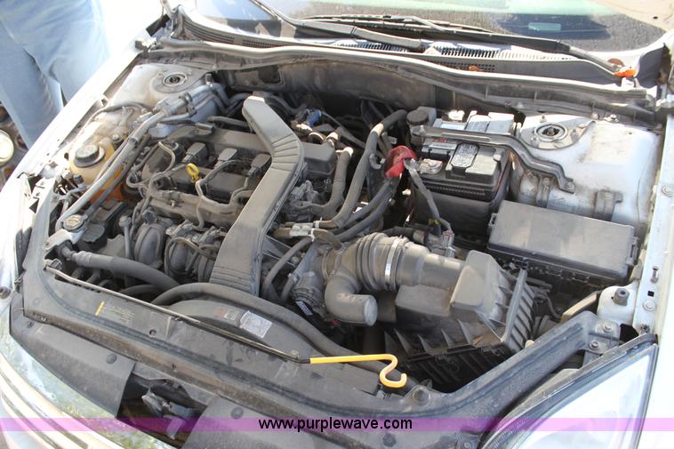 image for item H8777 2009 Ford Fusion I4 S