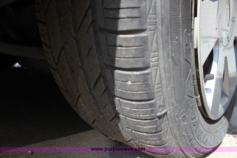 image for item H8777 2009 Ford Fusion I4 S