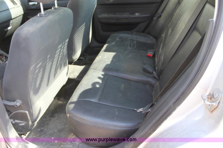 image for item H8778 2009 Dodge Charger SE