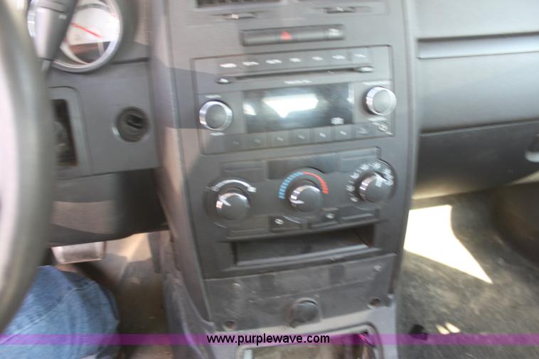 image for item H8778 2009 Dodge Charger SE