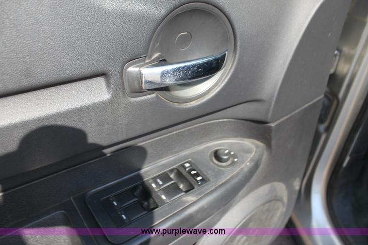 image for item H8778 2009 Dodge Charger SE