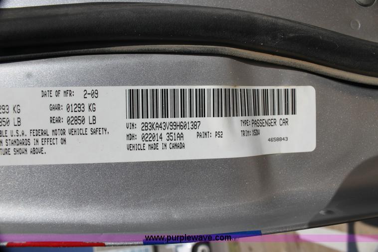 image for item H8778 2009 Dodge Charger SE