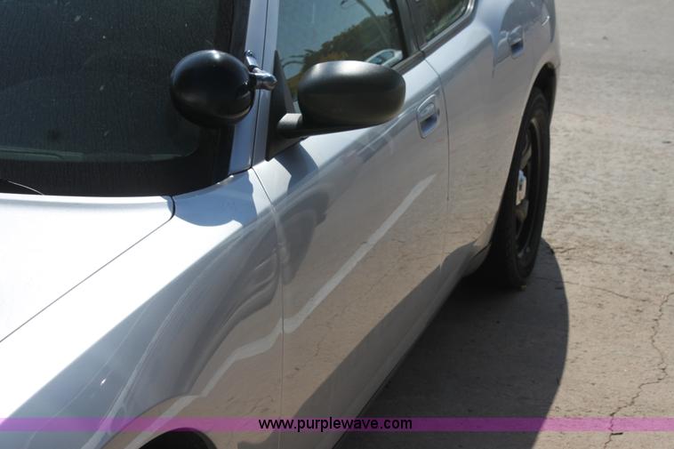 image for item H8778 2009 Dodge Charger SE