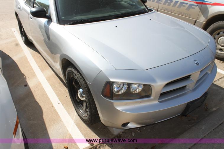 image for item H8778 2009 Dodge Charger SE