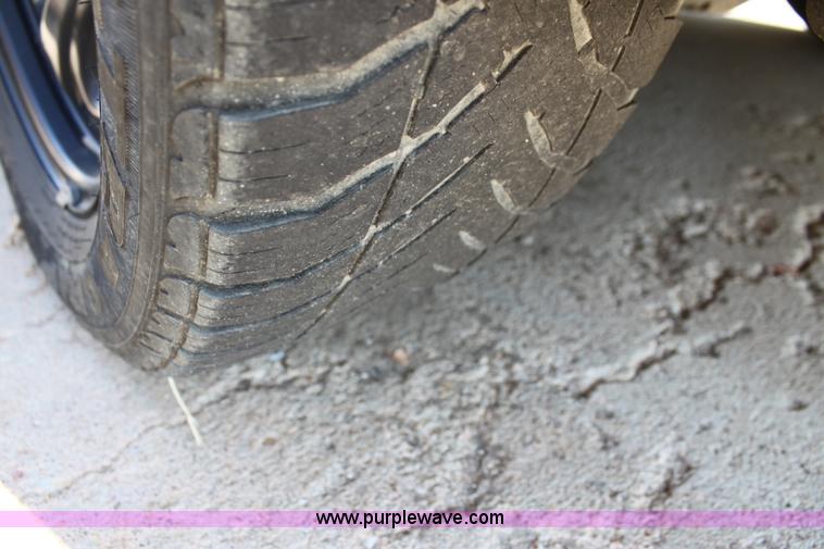 image for item H8778 2009 Dodge Charger SE