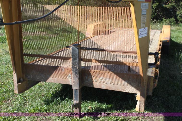 image for item H8800 2006 Titan tilt deck trailer