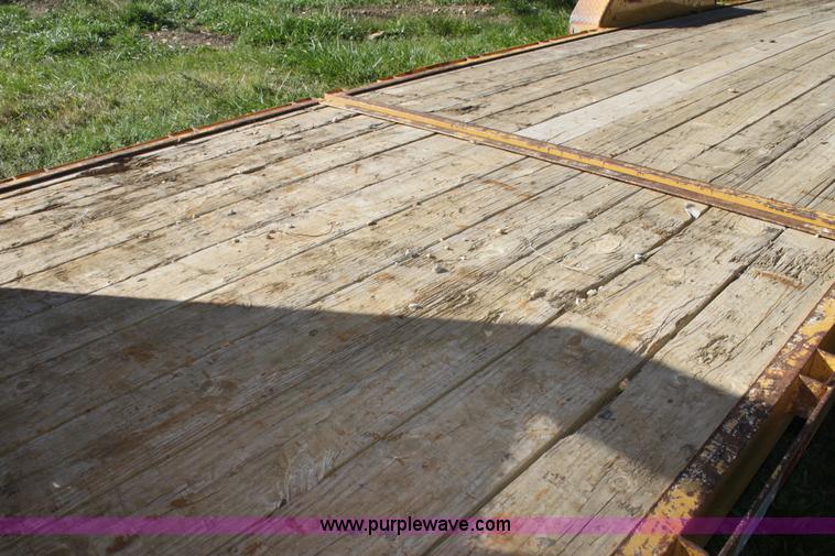 image for item H8800 2006 Titan tilt deck trailer