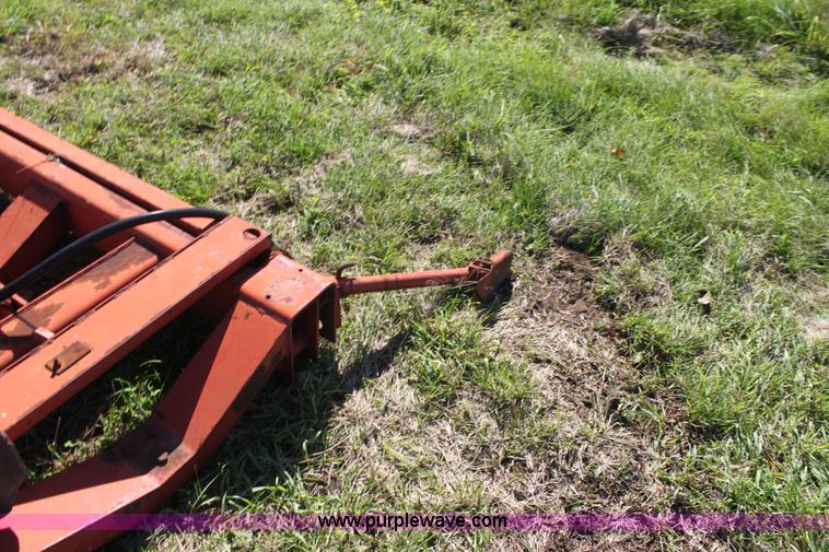 image for item H8808 New Holland 90 bale handler