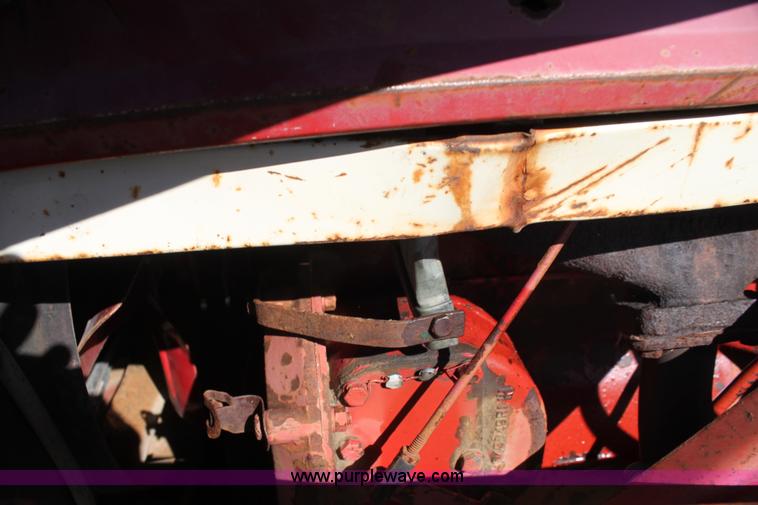 image for item H8813 International 354 tractor