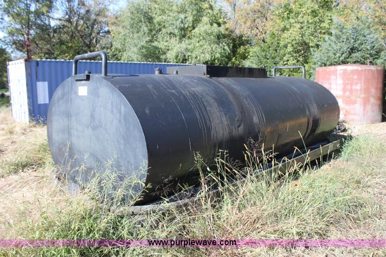 image for item H8823 Steel tank