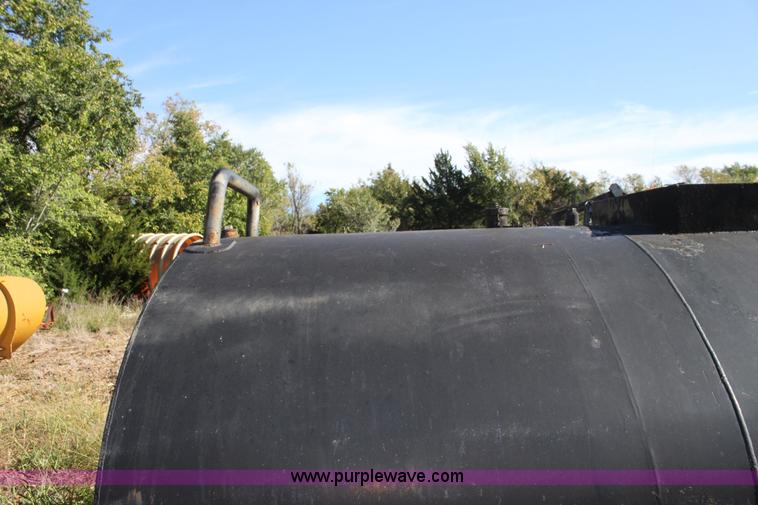 image for item H8823 Steel tank