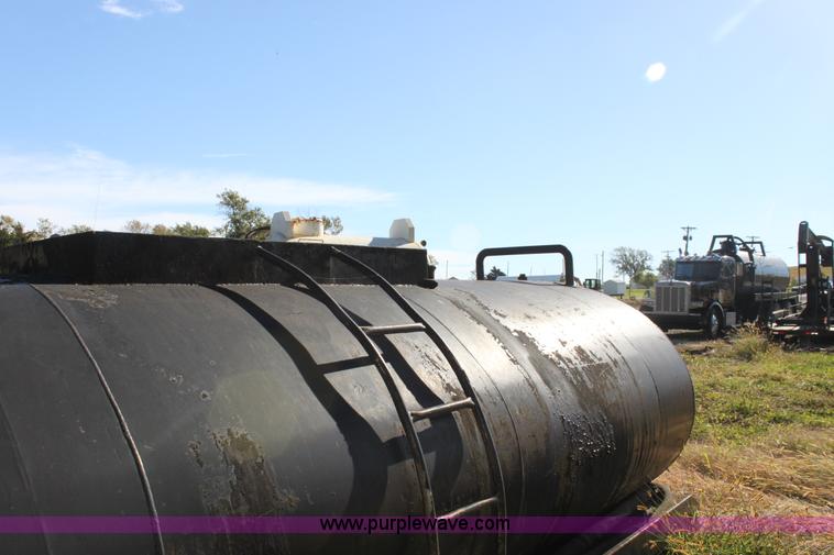 image for item H8823 Steel tank