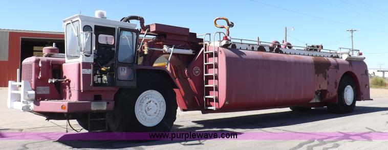 image for item H9027 Caterpillar-Klein articulated airport crash-rescue vehicle