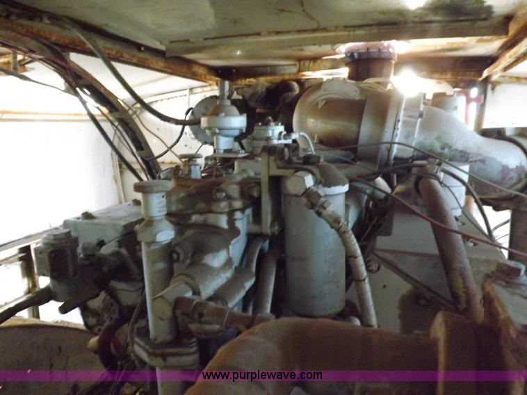 image for item H9027 Caterpillar-Klein articulated airport crash-rescue vehicle